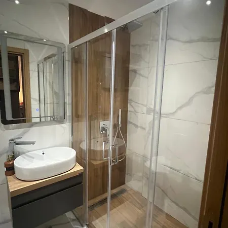 Balkan Square Apartment